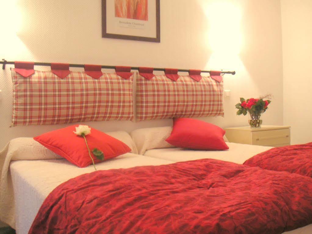 Hotel De Compostelle سارلا لا كانيدا المظهر الخارجي الصورة